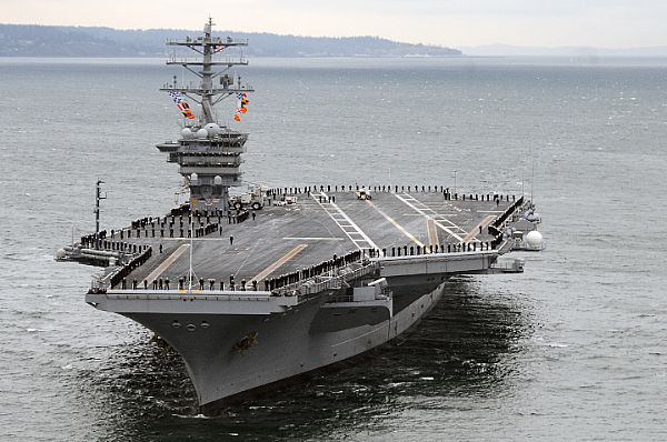 The US Navy's Nimitz-class aircraft carrier USS Nimitz (CVN 68)